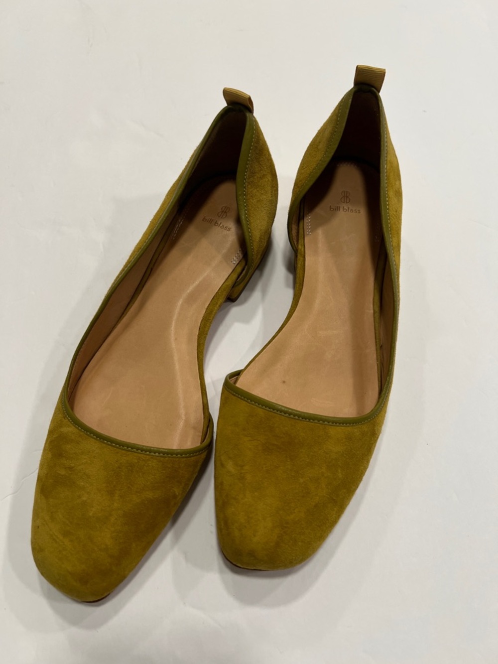 Bill Blass Olive Green Suede Women's Flats